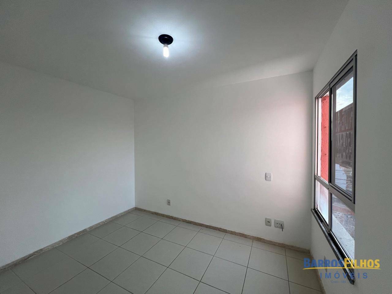 Apartamento para alugar com 2 quartos, 76m² - Foto 8