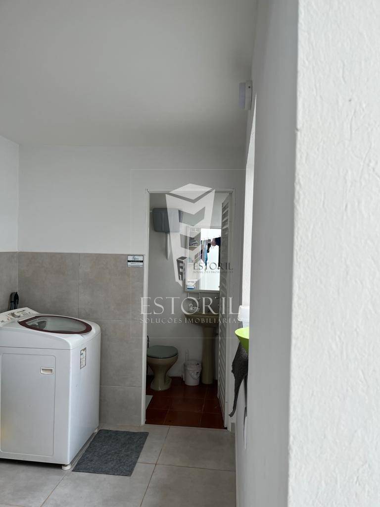 Sobrado à venda com 2 quartos, 290m² - Foto 10