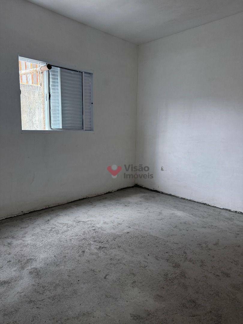 Casa à venda com 2 quartos, 56m² - Foto 9