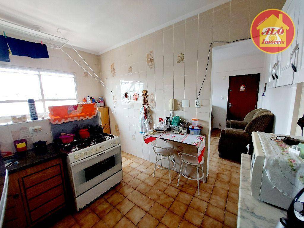 Apartamento à venda com 1 quarto, 45m² - Foto 18