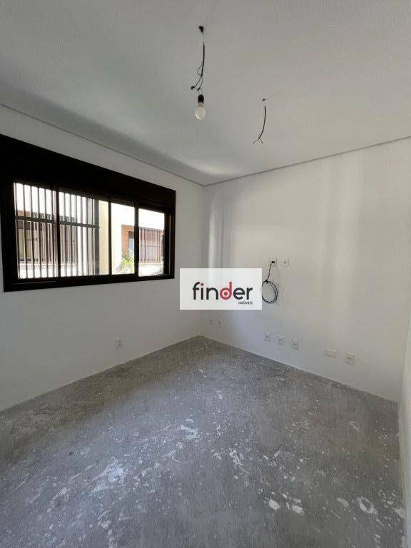 Casa à venda com 4 quartos, 520m² - Foto 14