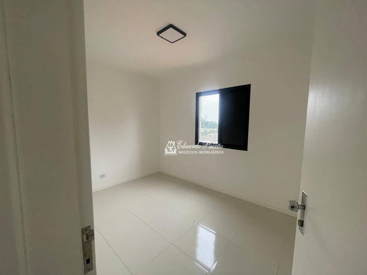 Apartamento à venda com 2 quartos, 73m² - Foto 11