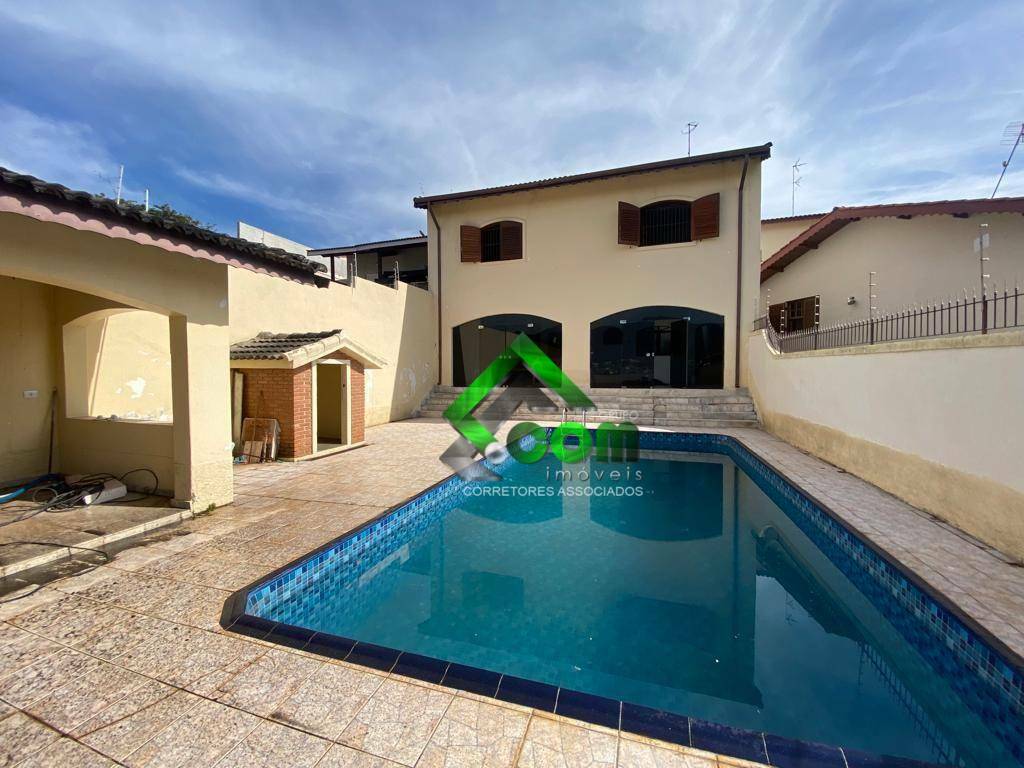 Casa à venda com 4 quartos, 360m² - Foto 23