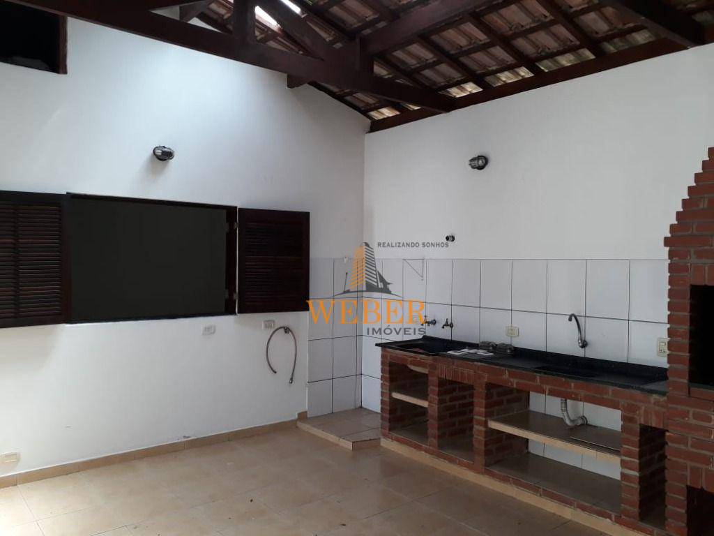 Casa à venda com 2 quartos, 250m² - Foto 5