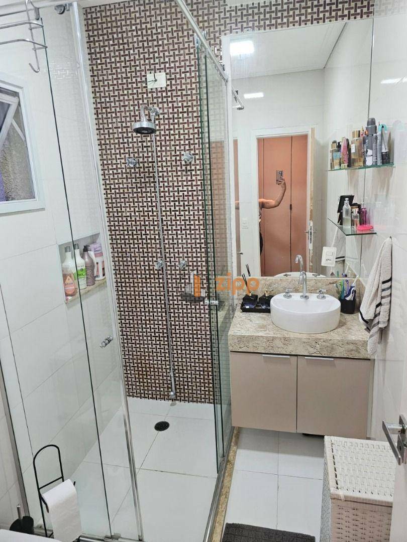 Sobrado à venda com 3 quartos, 324m² - Foto 11