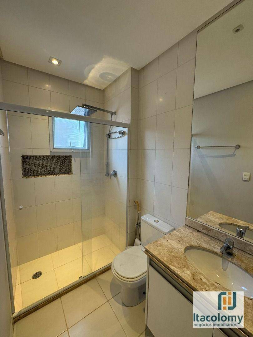 Casa de Condomínio à venda com 3 quartos, 236m² - Foto 13