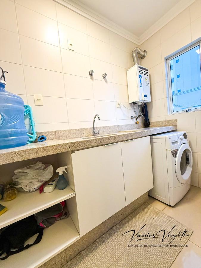 Apartamento para alugar com 3 quartos, 140m² - Foto 19