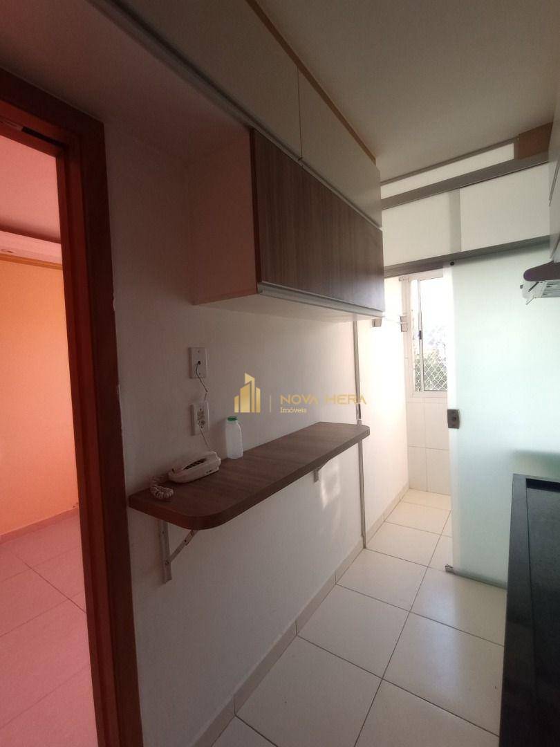 Apartamento à venda com 2 quartos, 49m² - Foto 4