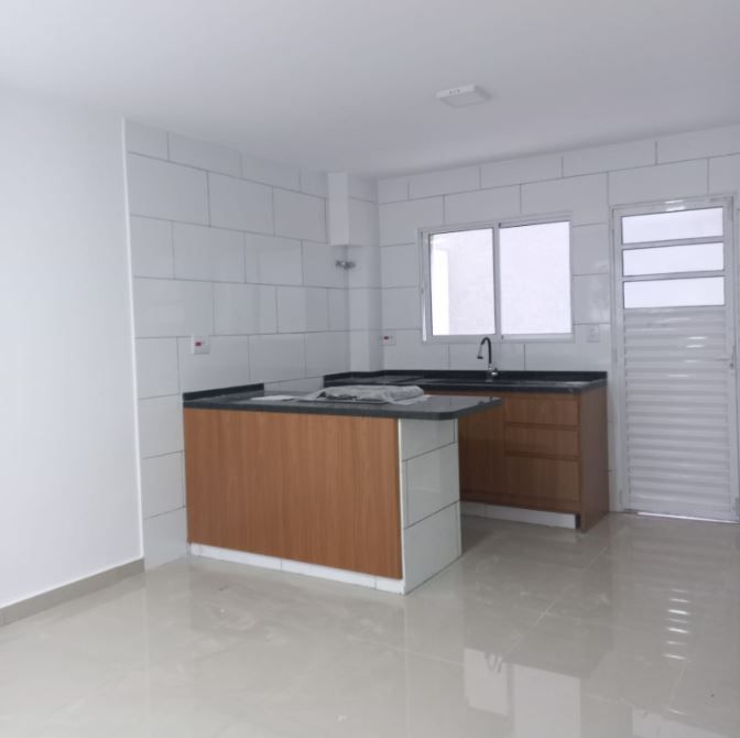 Sobrado para alugar com 3 quartos, 75m² - Foto 1