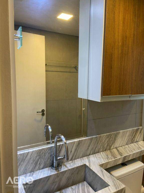 Apartamento à venda com 2 quartos, 70m² - Foto 39