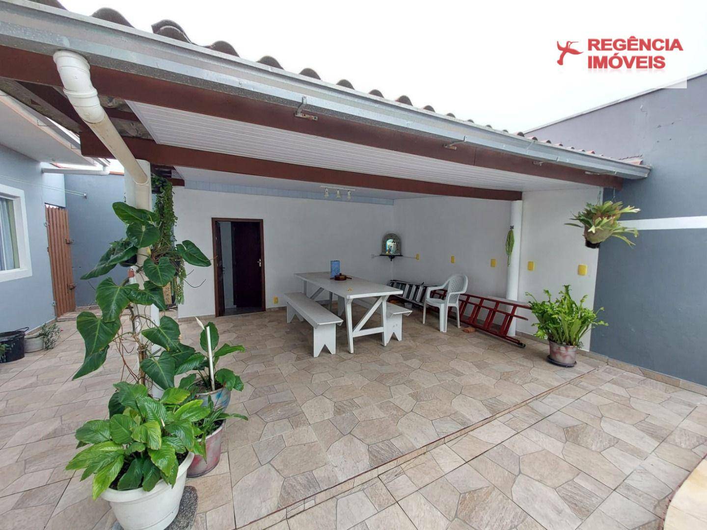 Casa à venda com 7 quartos, 314m² - Foto 14