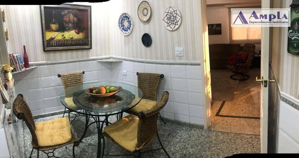 Apartamento à venda com 3 quartos, 158m² - Foto 12