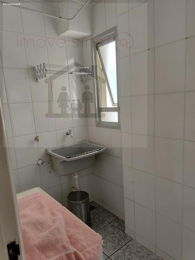 Apartamento à venda com 2 quartos, 79m² - Foto 7