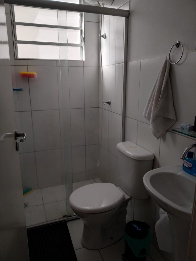 Apartamento à venda com 2 quartos, 48m² - Foto 3