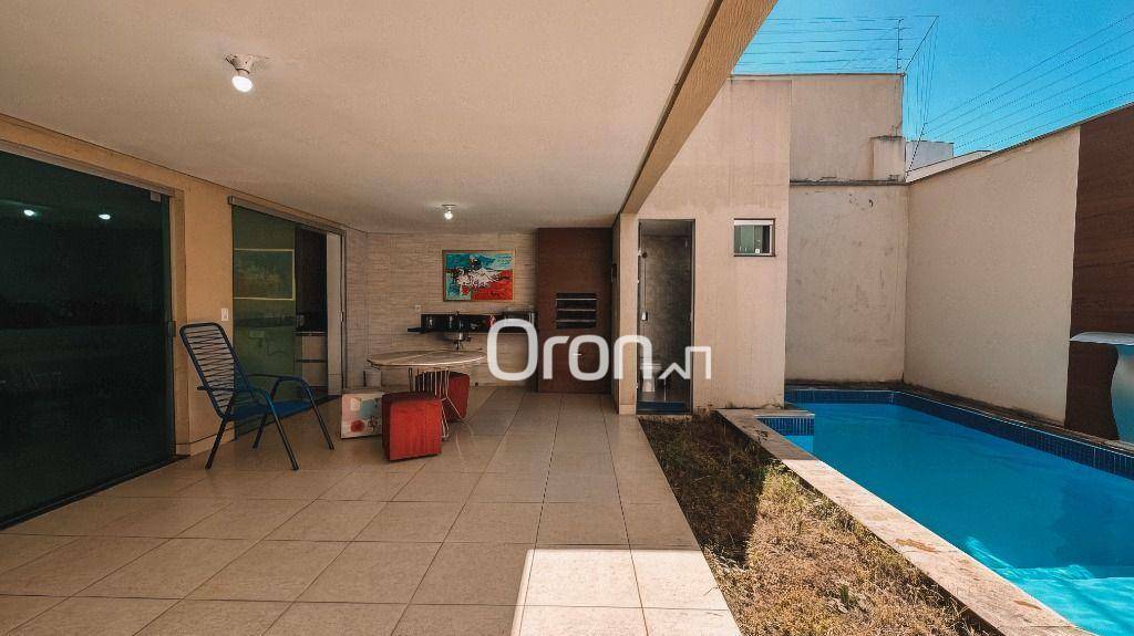 Sobrado à venda com 5 quartos, 317m² - Foto 8