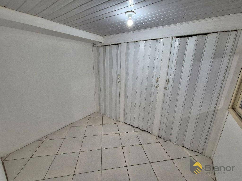 Casa à venda e aluguel com 3 quartos, 240m² - Foto 19