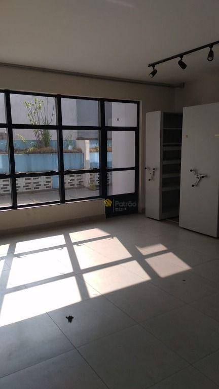 Prédio Inteiro para alugar, 748m² - Foto 24