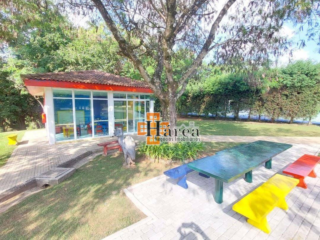 Casa de Condomínio à venda com 3 quartos, 402m² - Foto 19