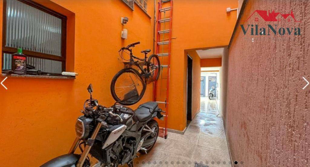 Casa à venda com 4 quartos, 240m² - Foto 14