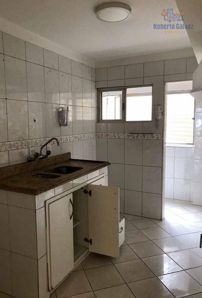 Apartamento para alugar com 2 quartos, 160m² - Foto 15