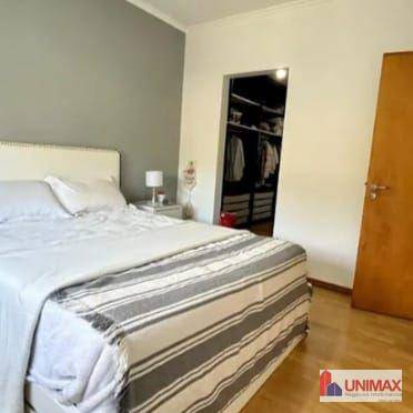 Apartamento à venda com 3 quartos, 140m² - Foto 9