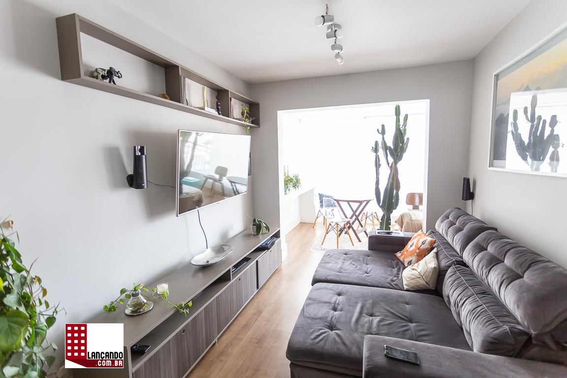 Apartamento à venda com 2 quartos, 73m² - Foto 1