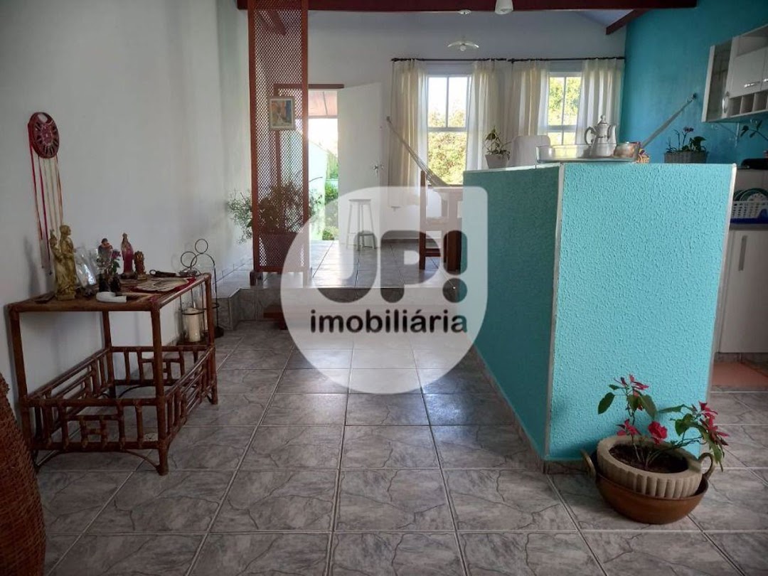 Casa à venda com 3 quartos, 193m² - Foto 4