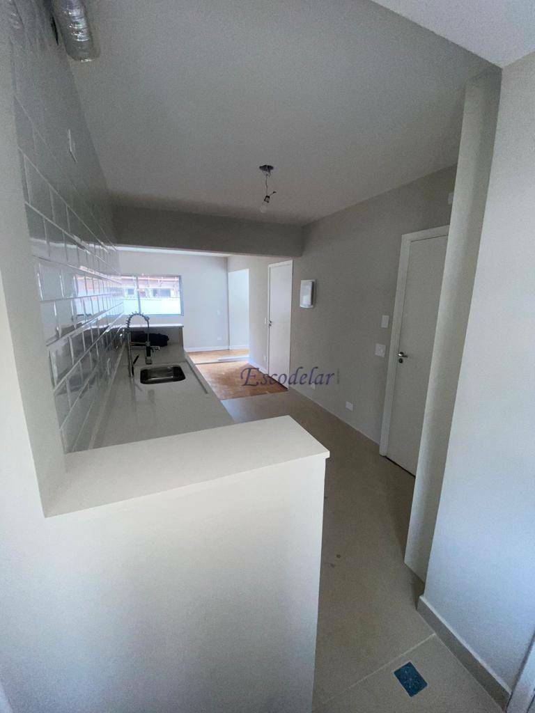 Apartamento à venda com 3 quartos, 98m² - Foto 1