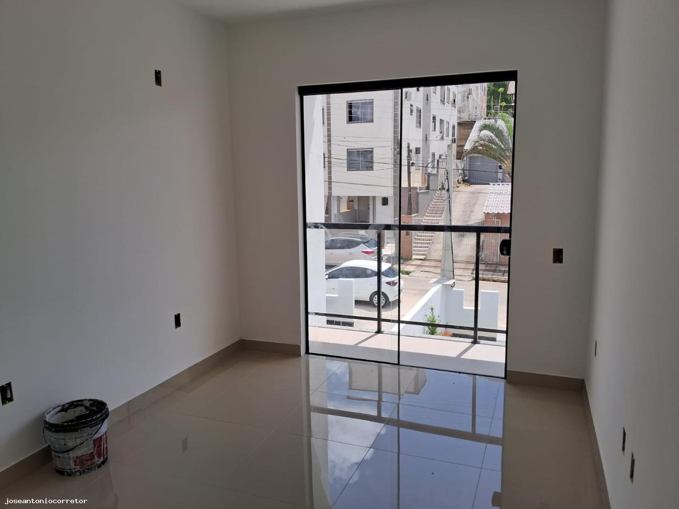 Casa à venda com 2 quartos, 125m² - Foto 16