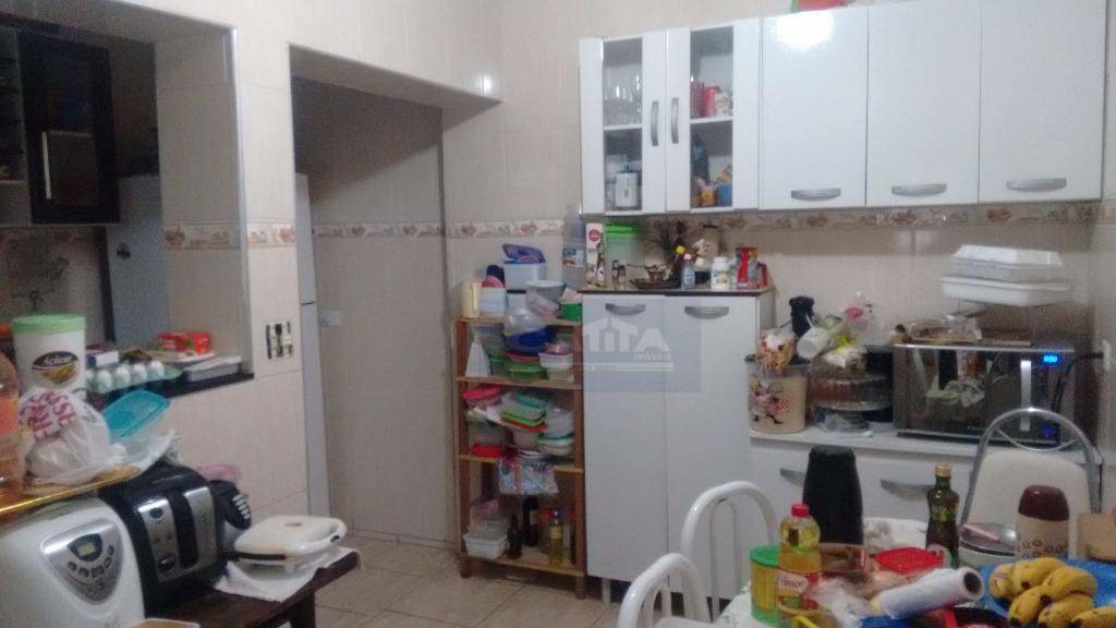 Sobrado à venda com 3 quartos, 140m² - Foto 4