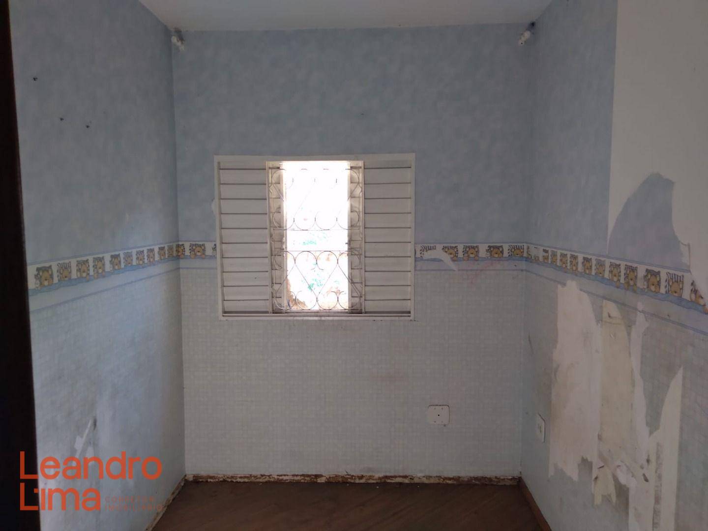 Casa à venda e aluguel com 3 quartos, 100m² - Foto 18