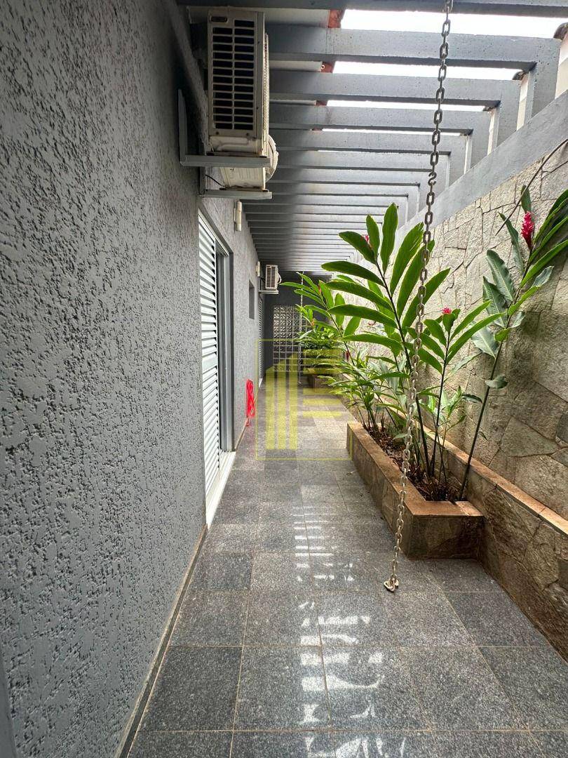 Casa, 3 quartos, 278 m² - Foto 19