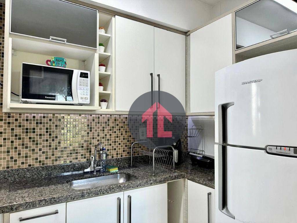 Apartamento à venda com 3 quartos, 66m² - Foto 4