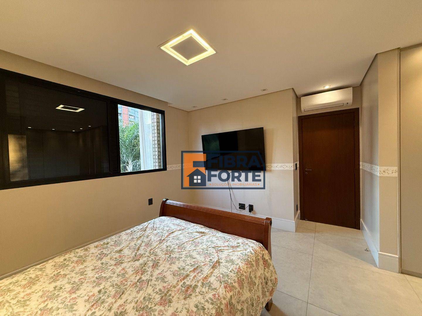 Apartamento à venda com 4 quartos, 256m² - Foto 28