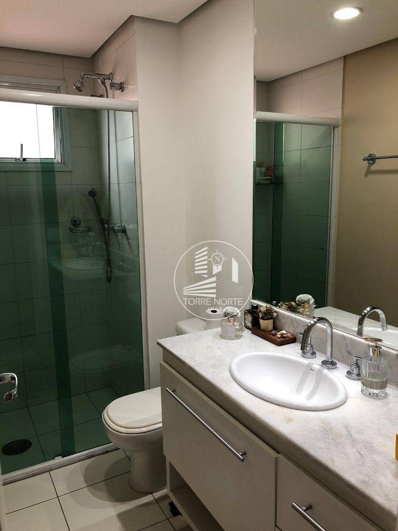 Apartamento à venda com 3 quartos, 123m² - Foto 13