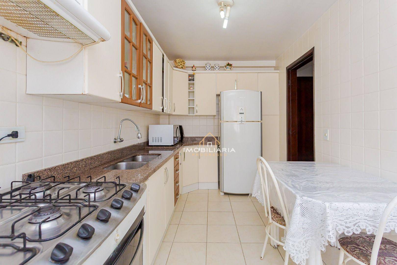 Apartamento à venda com 2 quartos, 90m² - Foto 17