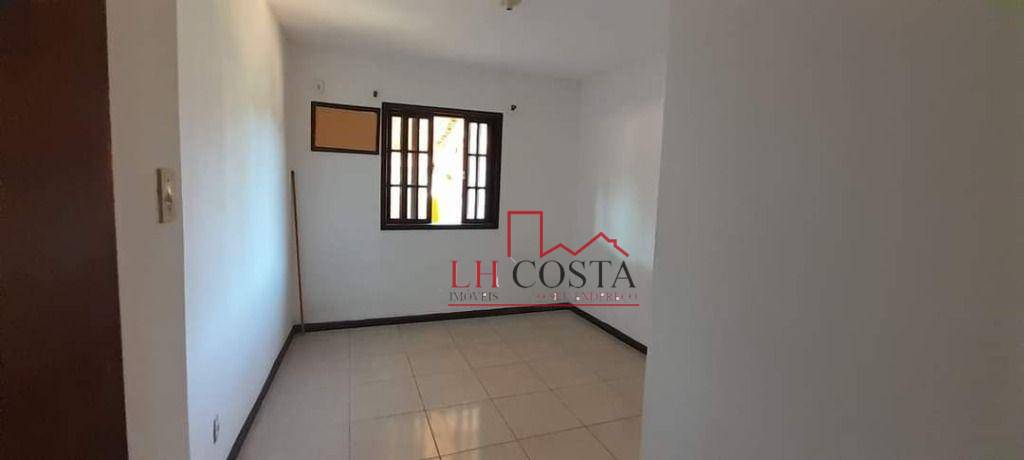 Casa à venda com 6 quartos, 380m² - Foto 15