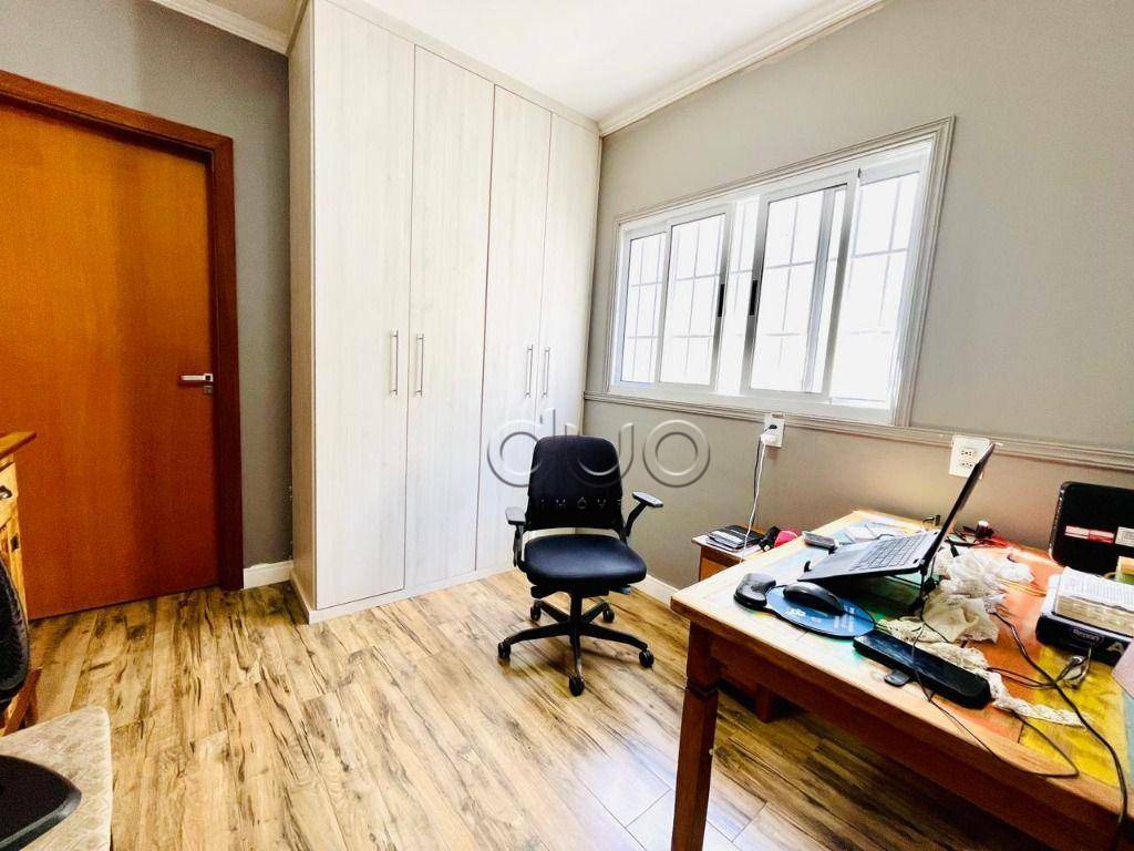 Casa à venda com 3 quartos, 200m² - Foto 20