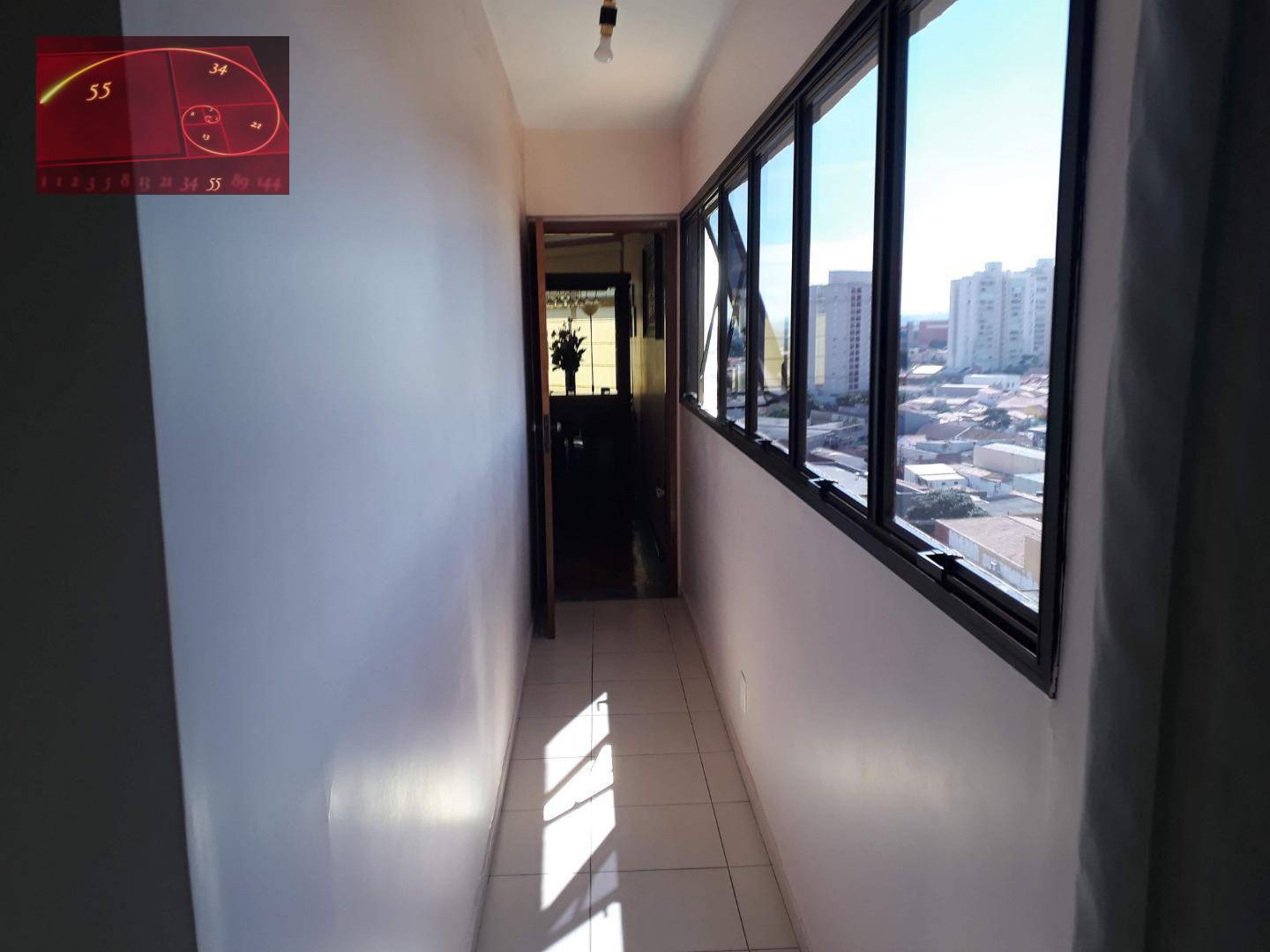 Apartamento à venda com 3 quartos, 219m² - Foto 17