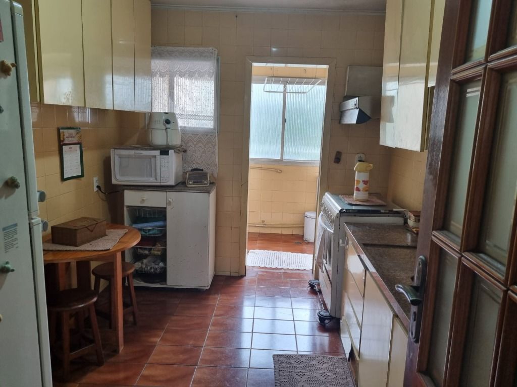 Apartamento à venda com 3 quartos, 106m² - Foto 29