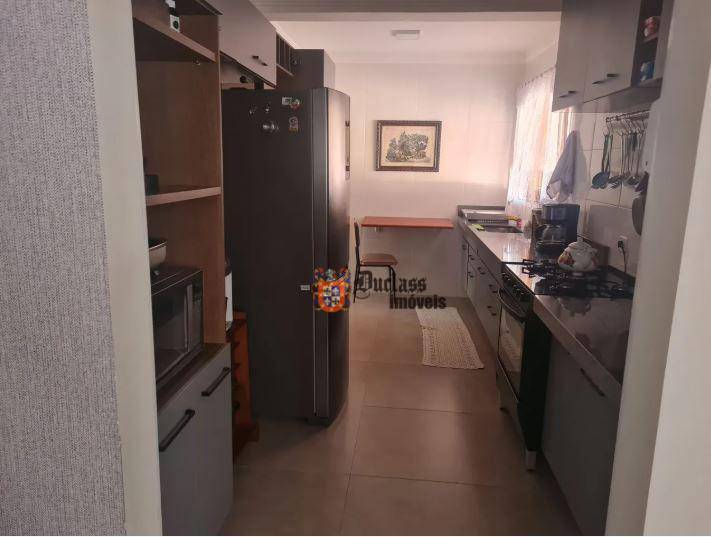 Casa à venda com 2 quartos, 148m² - Foto 13