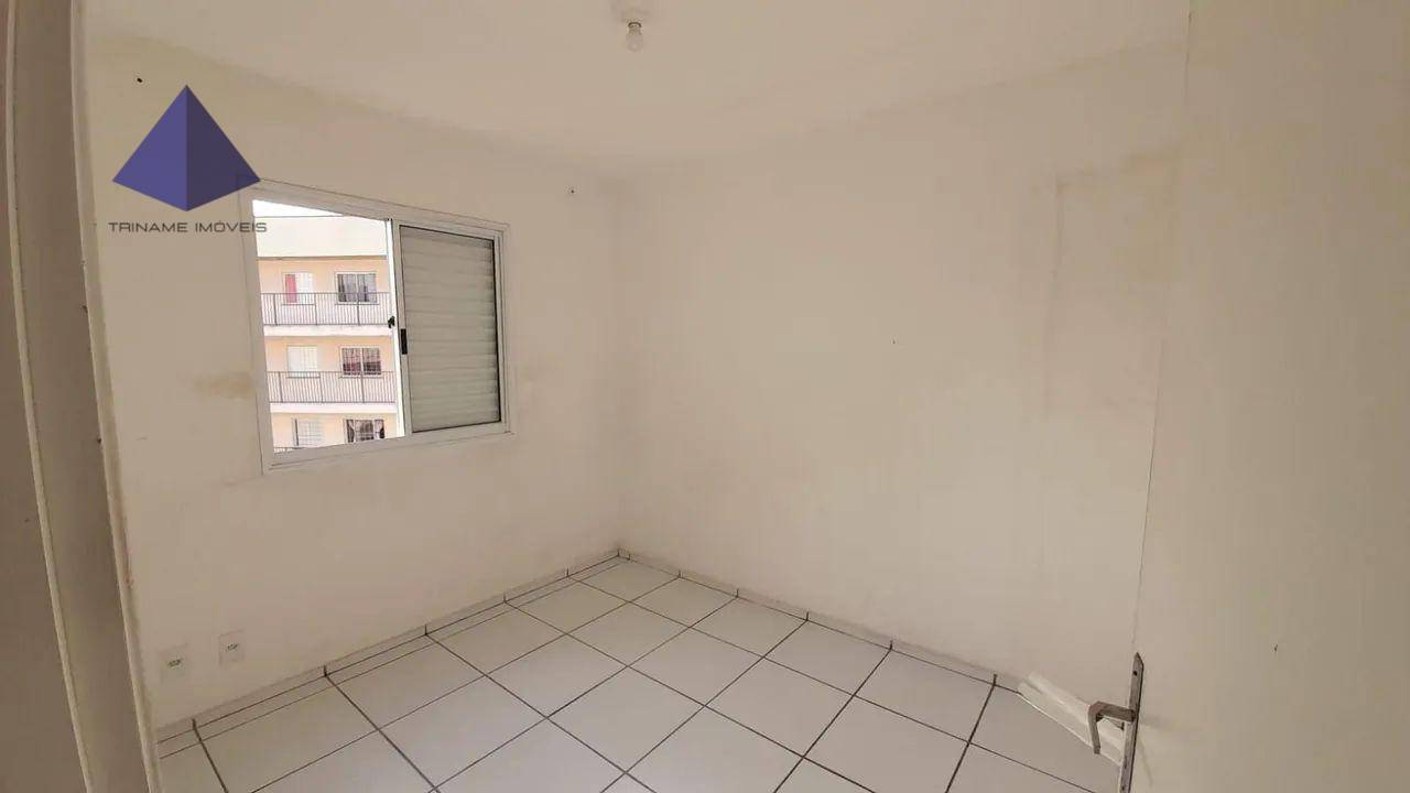 Apartamento à venda com 2 quartos, 62m² - Foto 7