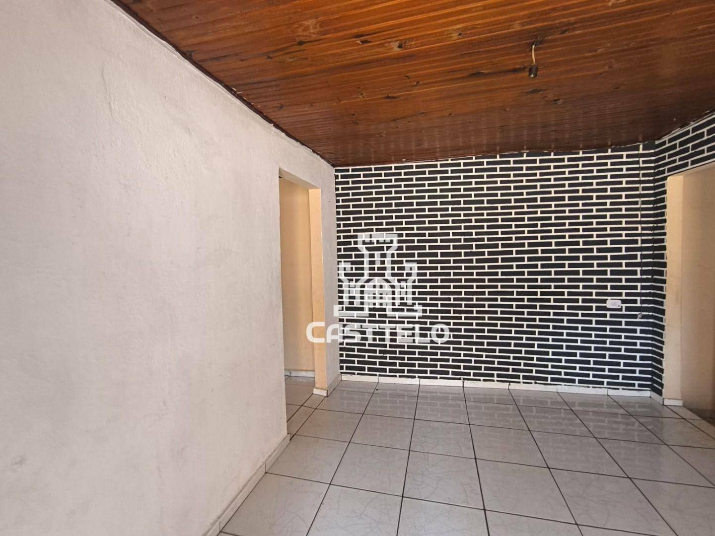 Casa à venda com 6 quartos, 250m² - Foto 23