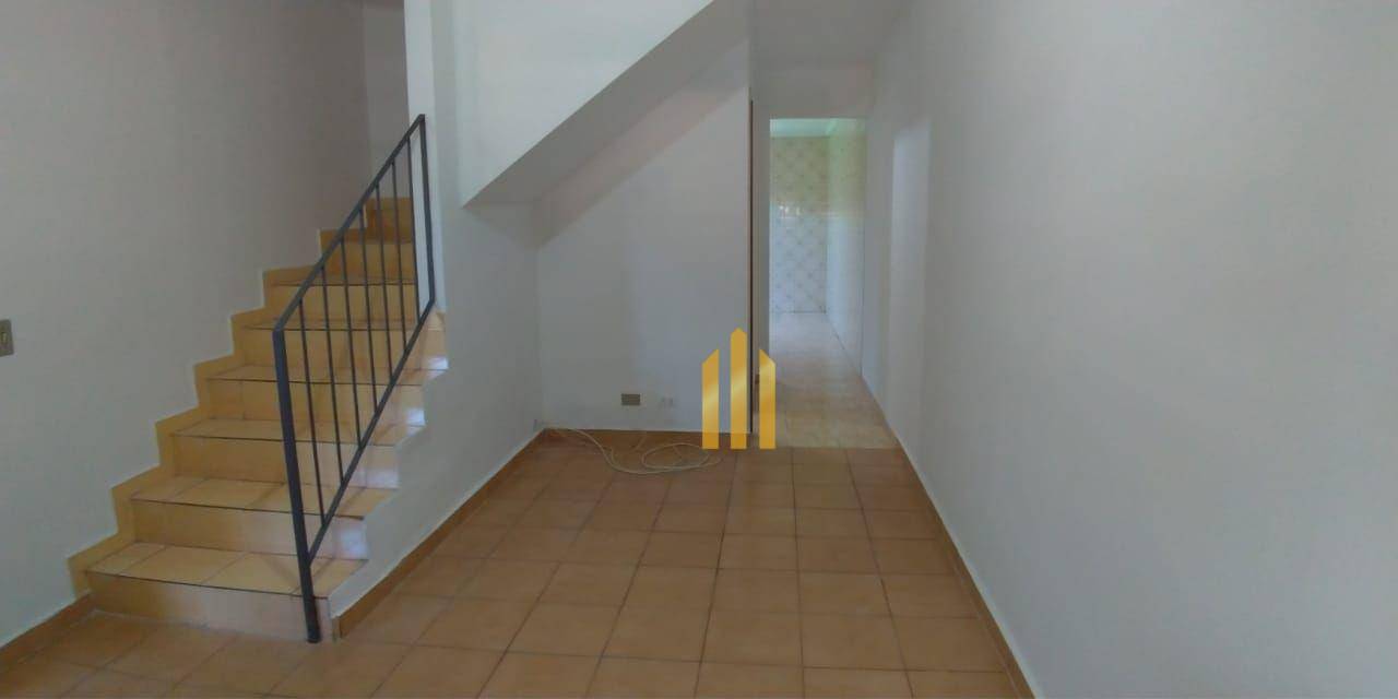 Sobrado à venda com 3 quartos, 98m² - Foto 8