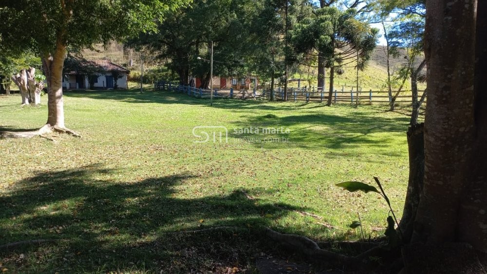 Fazenda à venda com 13 quartos, 150m² - Foto 32