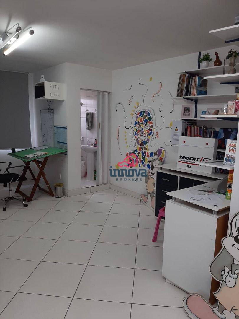 Sobrado à venda com 3 quartos, 120M2 - Foto 18