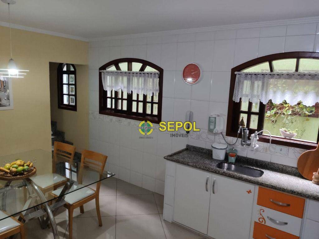 Sobrado à venda com 3 quartos, 180m² - Foto 3