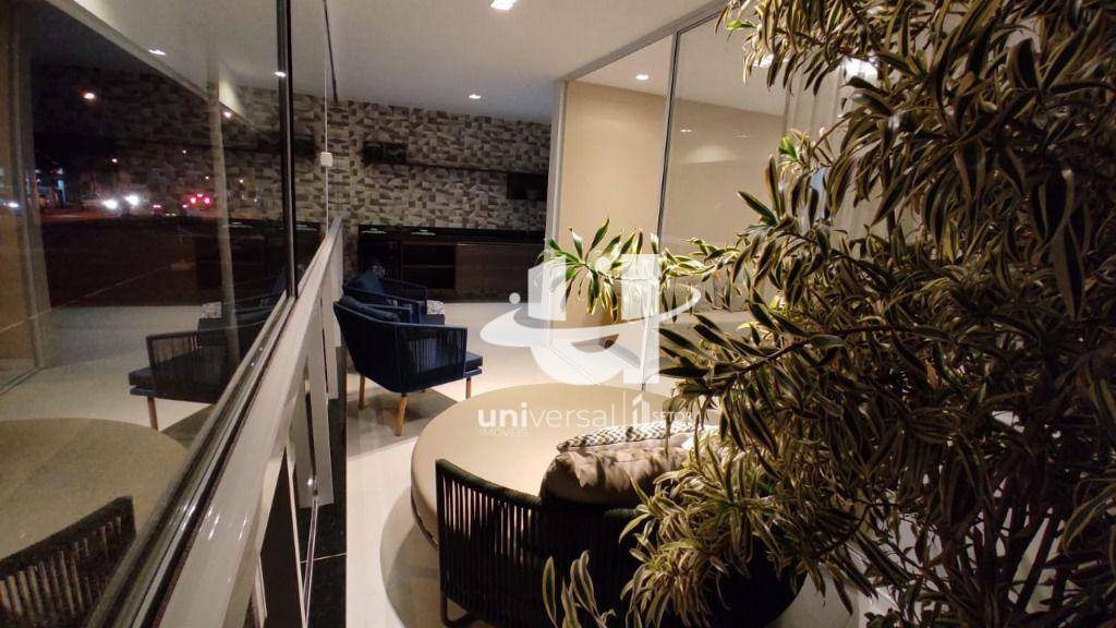 Apartamento à venda com 3 quartos, 106m² - Foto 7