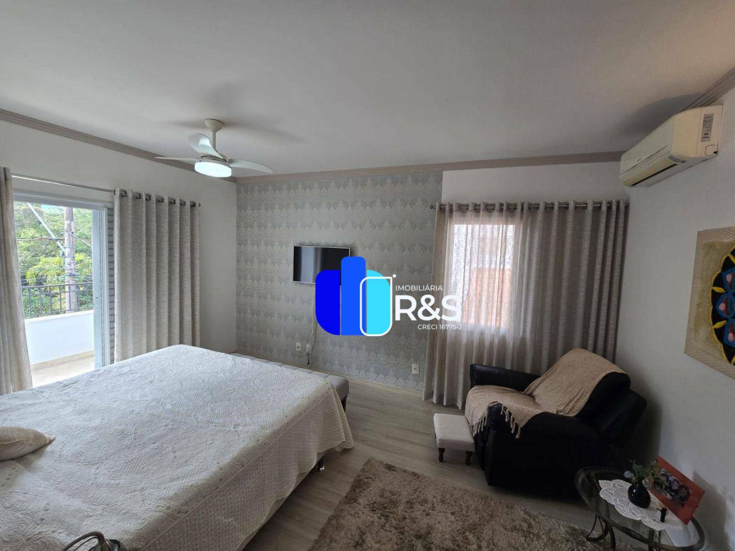 Casa de Condomínio à venda com 4 quartos, 430m² - Foto 11