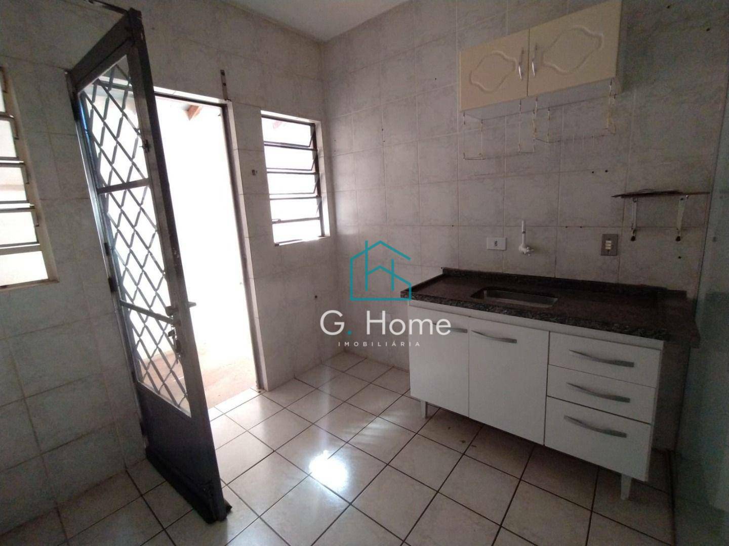 Casa à venda com 3 quartos, 69m² - Foto 6